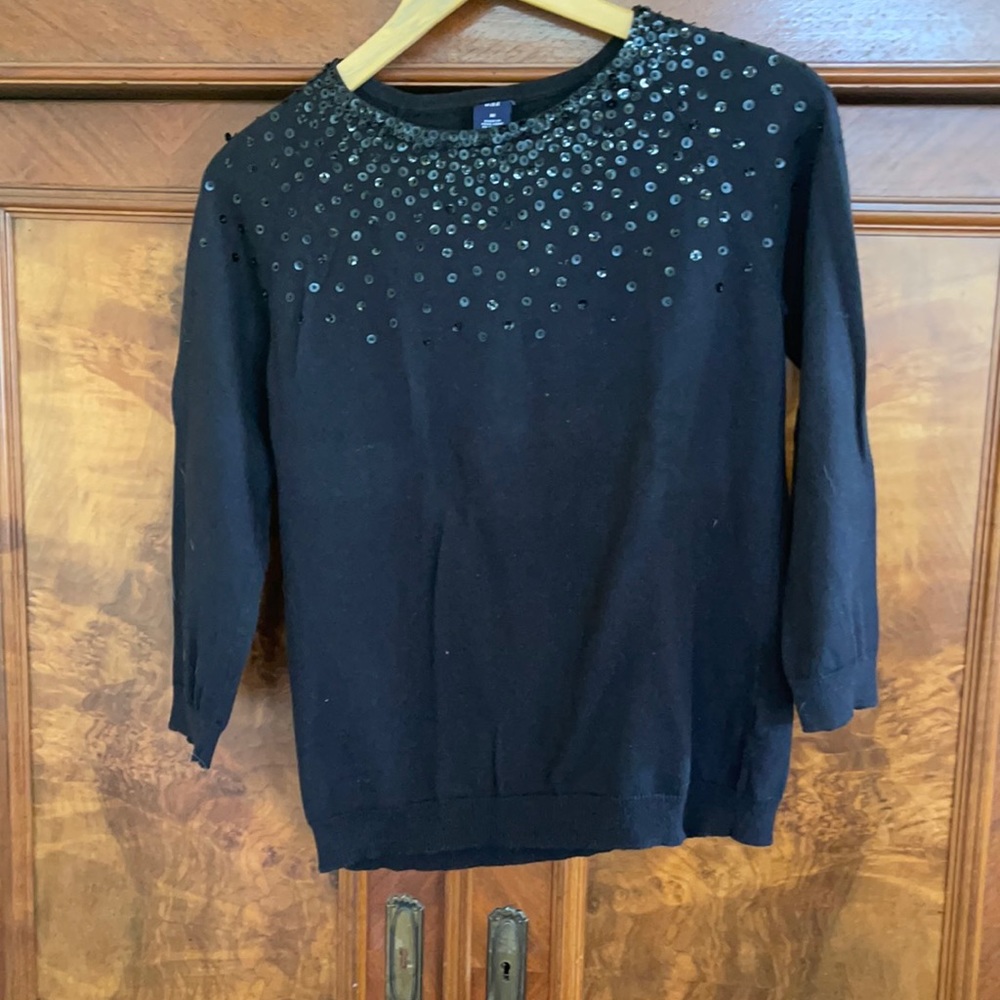 Gap sequined black sweater